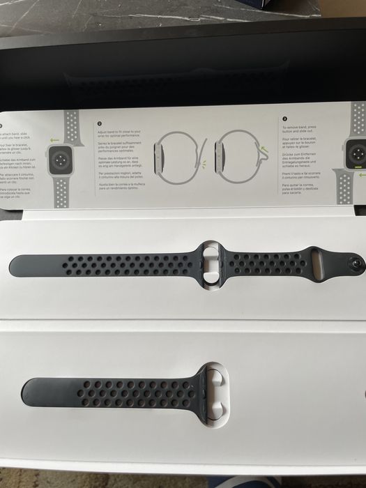 Часовник Apple Watch Se Nike Може и бартер