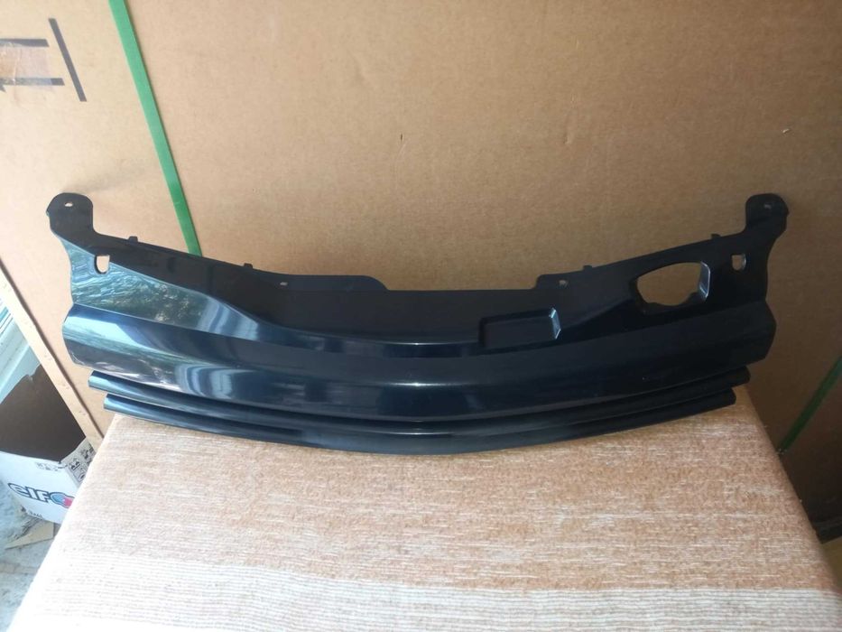 Grila neagra fara semn Opel Astra H 5usi Non Facelift -OUTLET