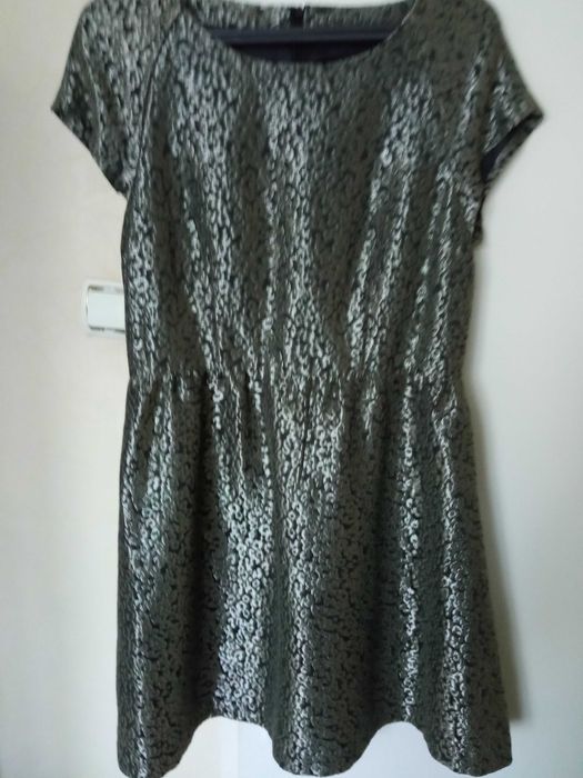 Дамска рокля в перфектно състояние