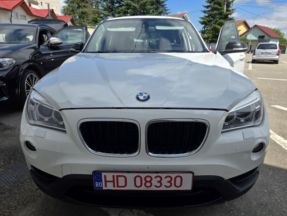 Vând bmw X1 Diesel Sdrive Cutie Automată 8+1 e84 LCI bixenon Adaptive Navi mare Proff. Harman&Kardon