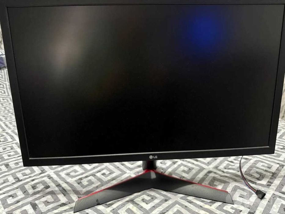 Игровой монитор LG 24GL600F (144 герца)