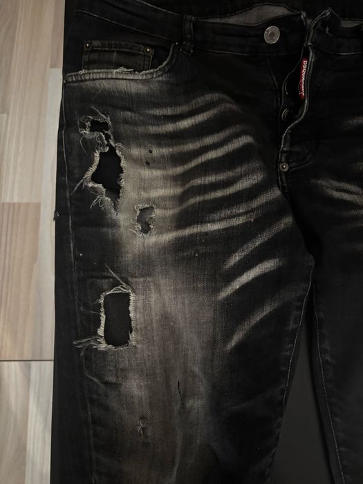 Blugi Dsquared2 , stare buna , XXL