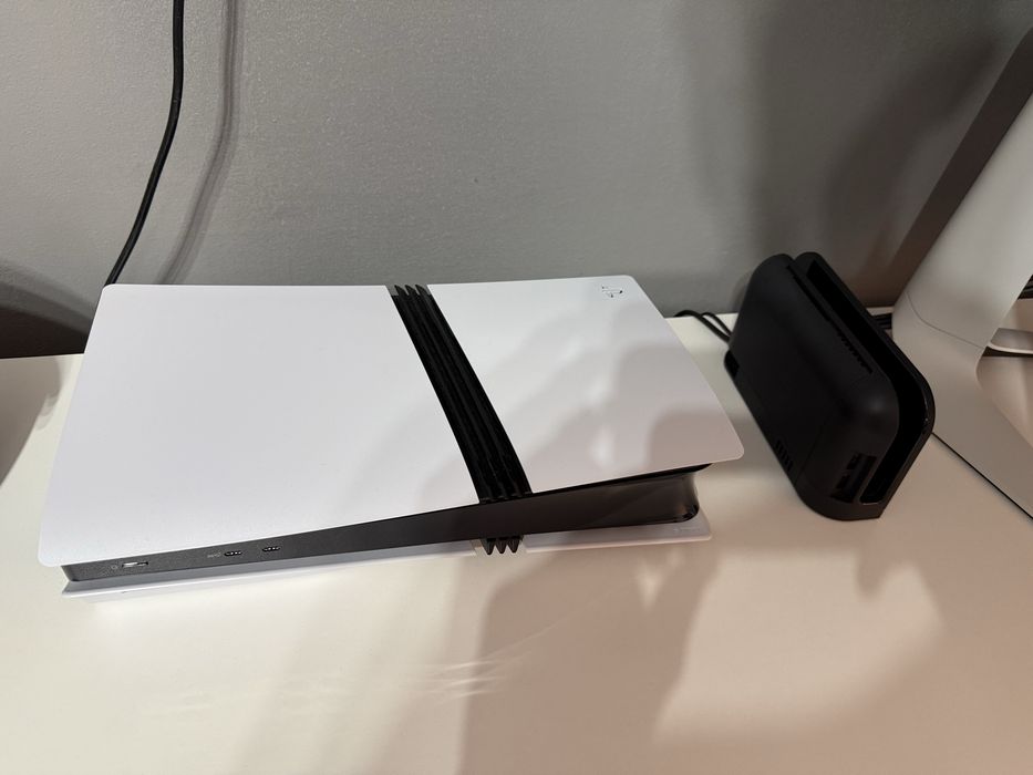 Playstation 5 Pro 2 TB + disc drive