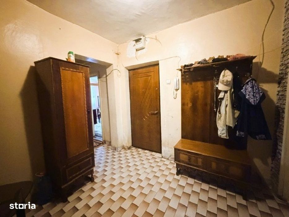 Apartament 3 CAM spațios, decomandat | Etaj 2 | Str. Arcului – Slatina