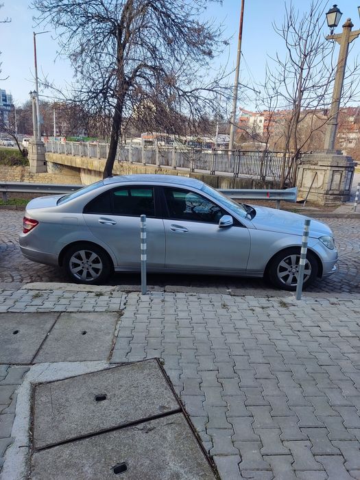 Мерцедес  *С200*