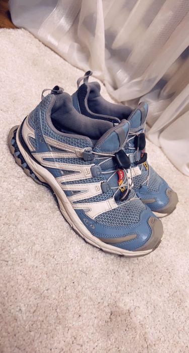 Adidasi Salomon masura 37/38