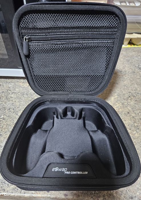 Cutie / Husa Thrustmaster eSwap