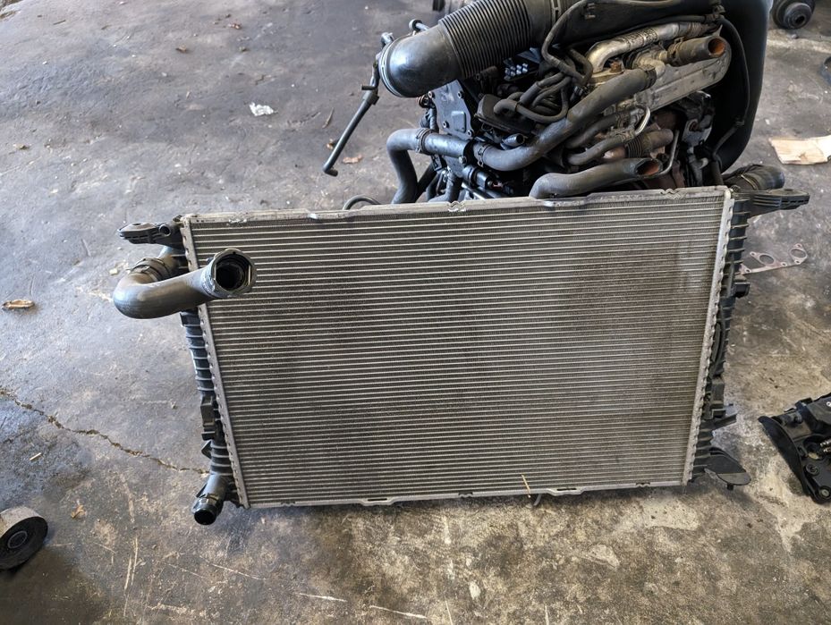 Radiator apa intercooler Audi a4 b8 a5 q5 a6 4g c7 2.0 tdi 1.8 tfsi