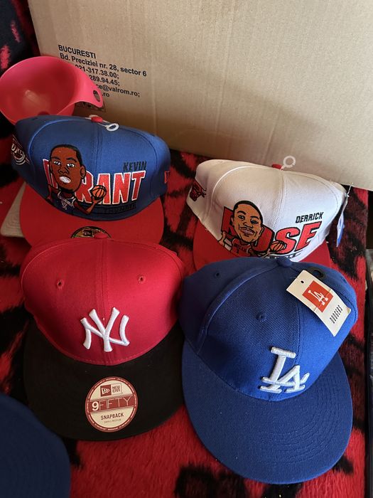 Otter box , iphone, huse, foli, geaca , costum ski, new era