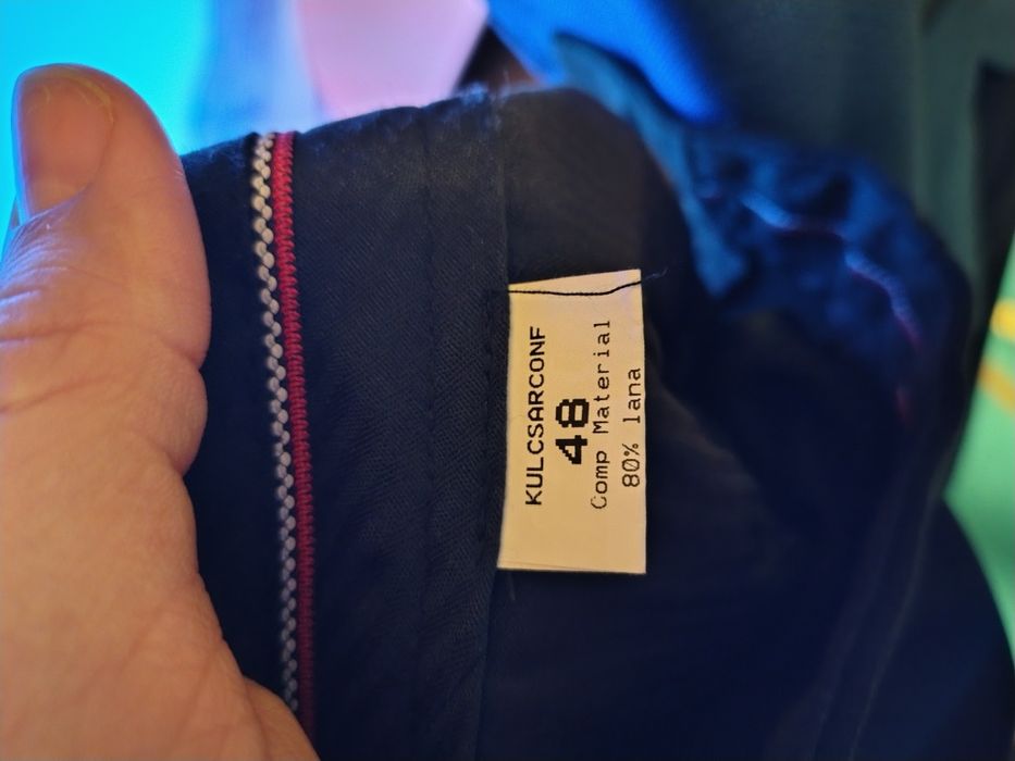 Costum mire in stare foarte buna