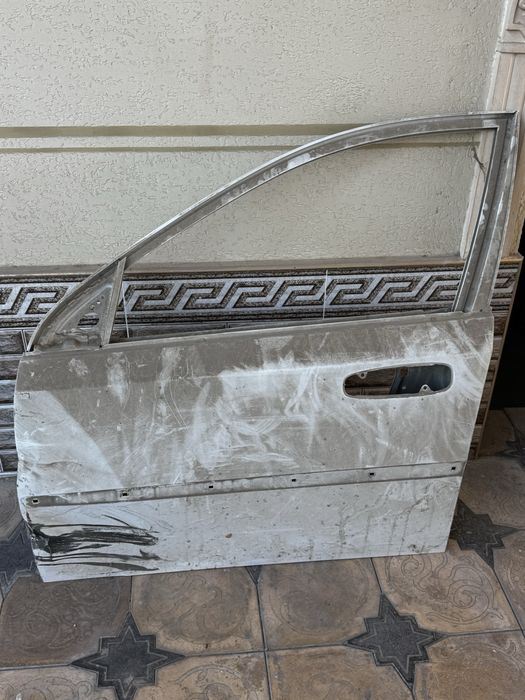 Gentra lacetti chap old eshik rodnoy