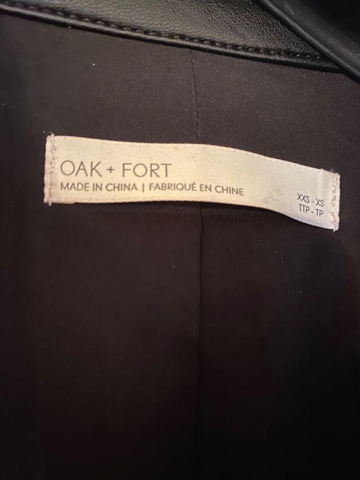 Кожена риза от еко кожа и блейзер на Zara