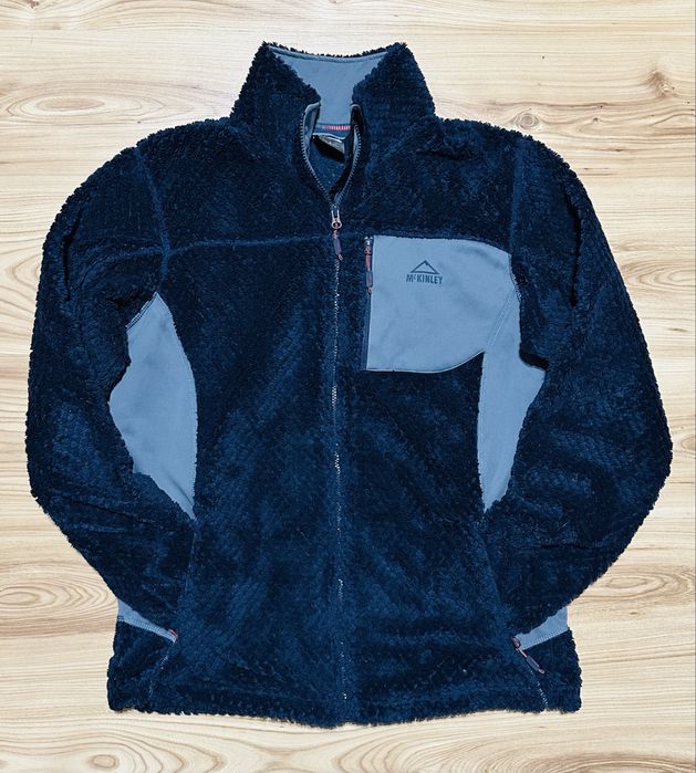 Hakett,Parajumpers,Mckinley,Nike,Takeshy,Jack Woltskin,Patagonia.