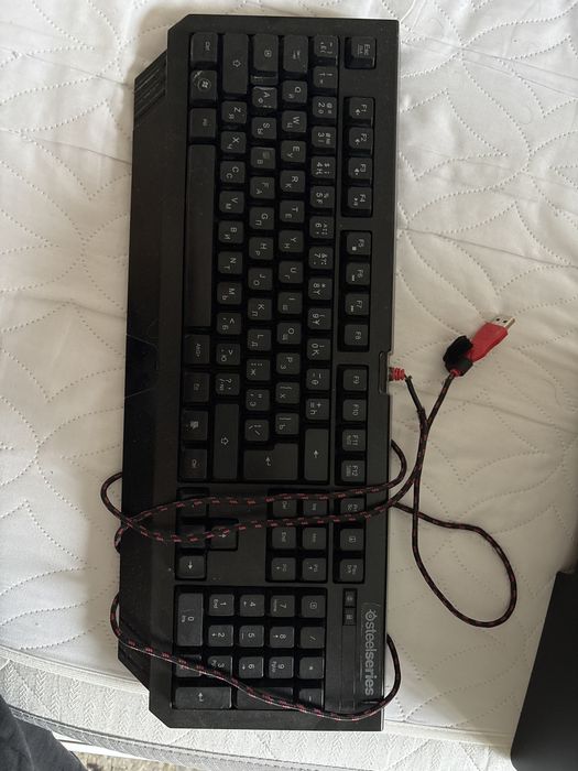 Старая игровая клавиатура steelseries