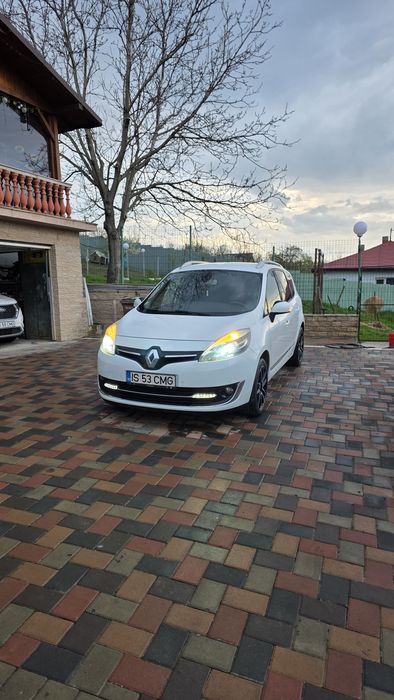 RENAULT Scenic 2012 — imagine 2