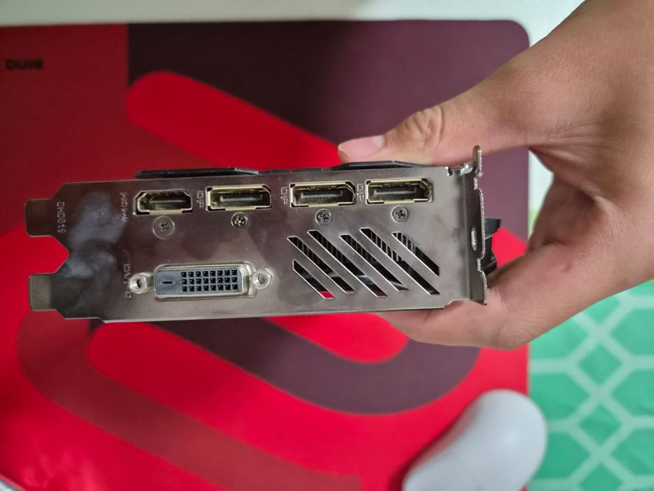 aorus rx570 4 gb возможен торг