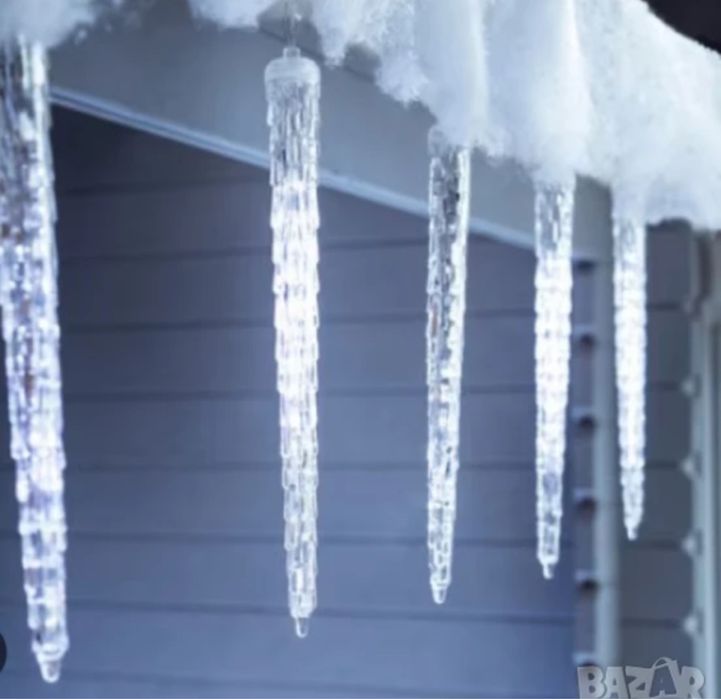 Коледни лед висулки