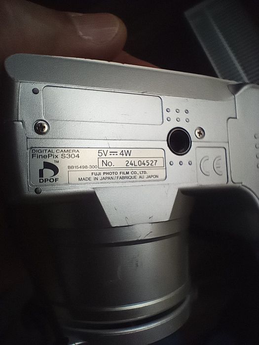 Cameră foto digitală Fuji film finepix S304