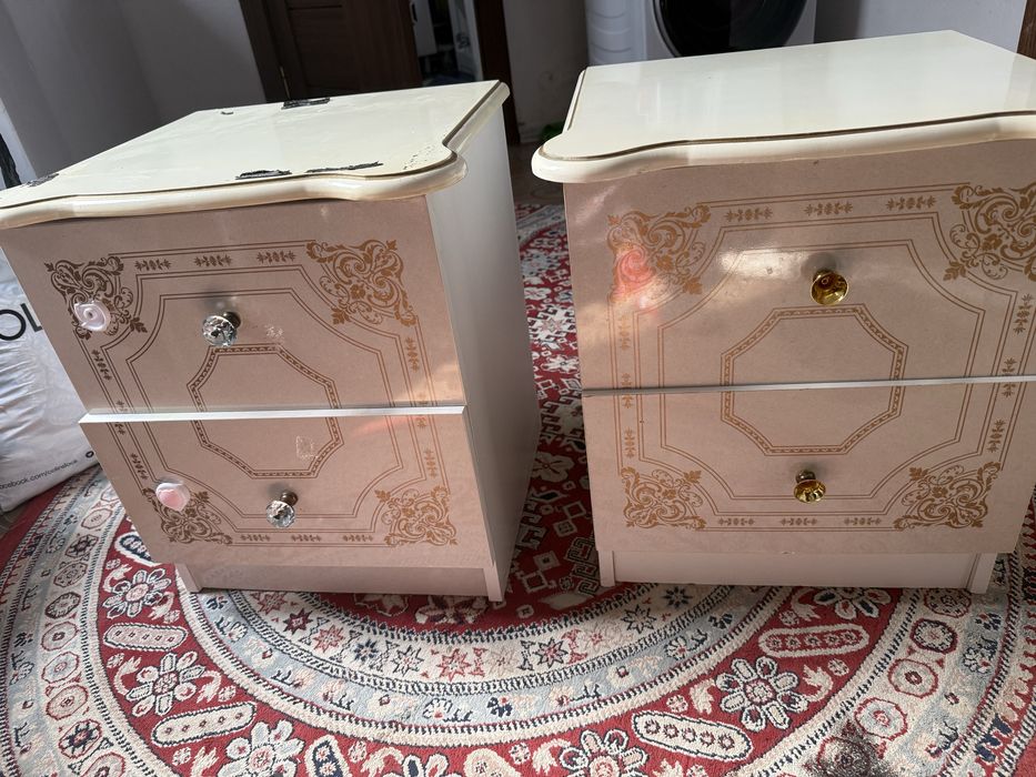 Тумбочки для спальный