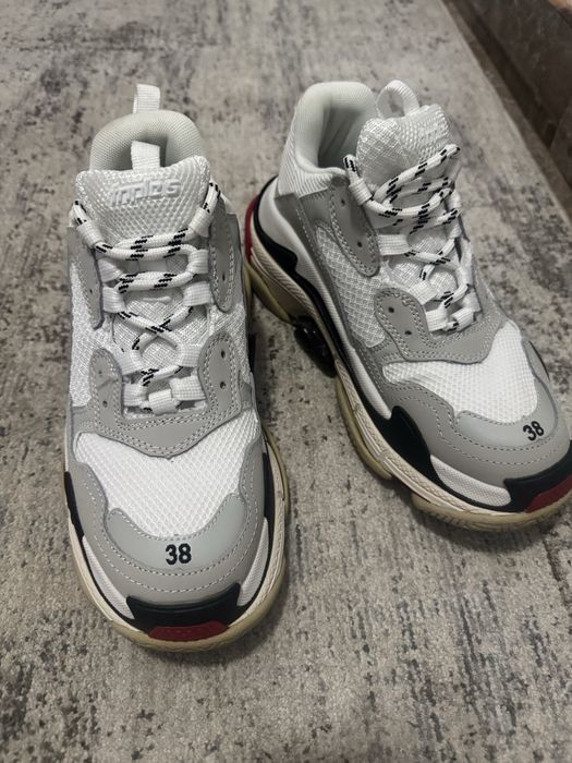 Balenciaga Triple S