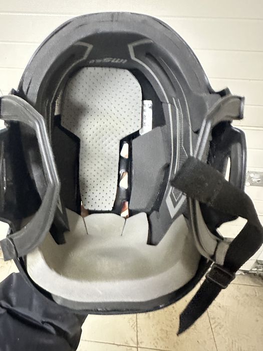 Шлем хоккейный ССМ и Bauer