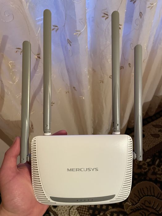 Router Mercusys 300Mbps – 4 antene