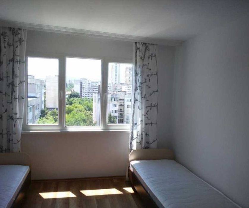 Продава се Тристаен апартамент в София, Слатина - 90 кв.м за 1778 €/кв.м - Снимка #1