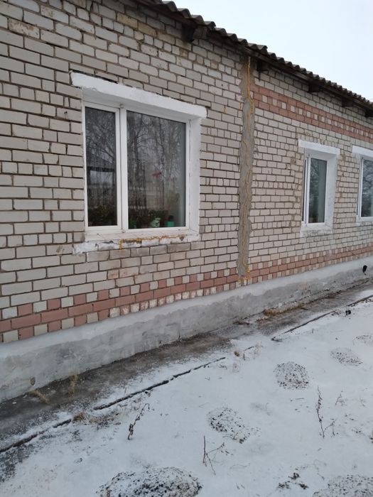 Продам большой добротный дом