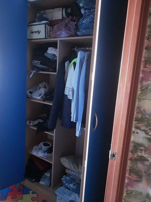 Срочно! Продам шкаф !