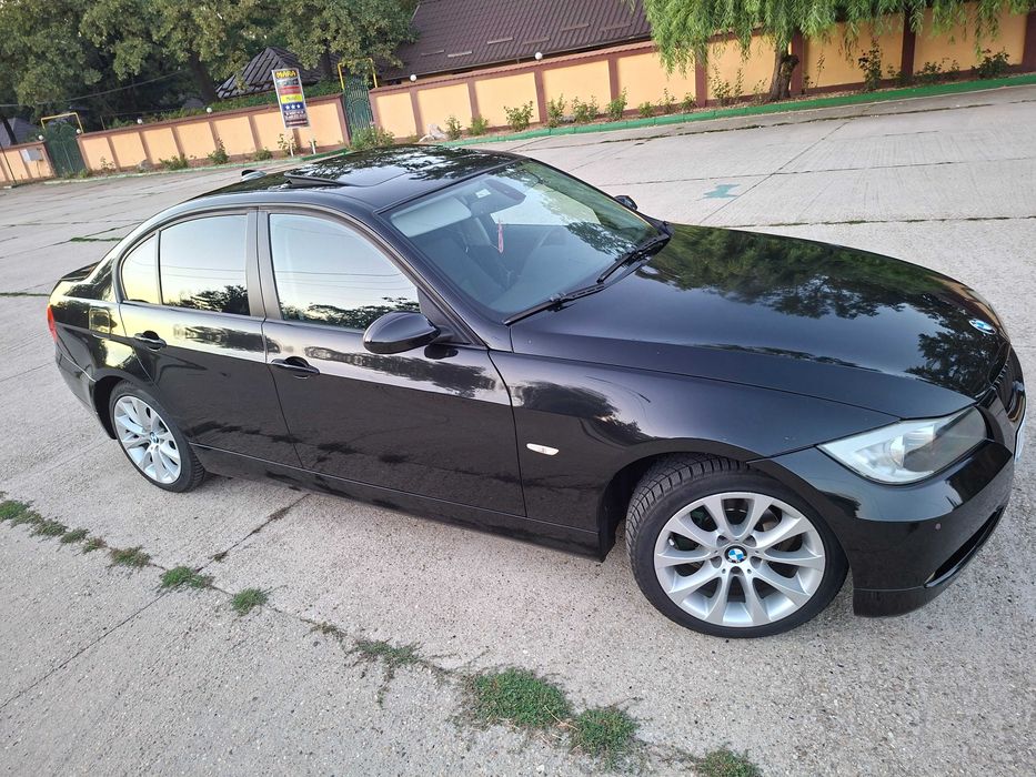 BMW E90 Întreținută