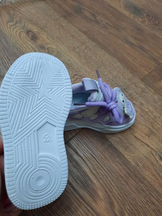 Новые туфельки для девочки