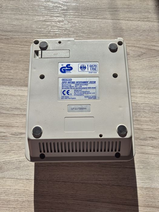 Nintendo - SNSP-001A (FRG)