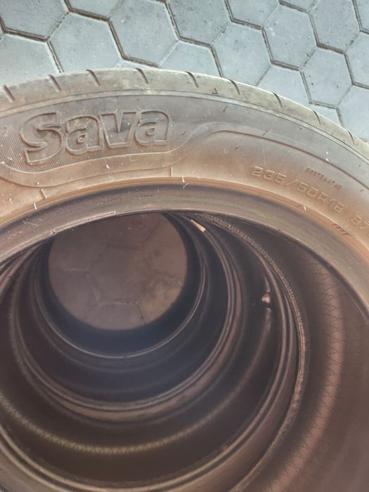 Anvelope Vara Sava 235.50.R18,250 lei setul de 4