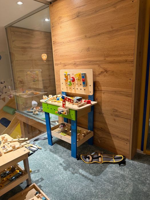 Inchiriez loc de joaca pentru afterschool in Otopeni.