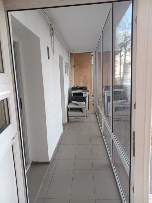 Inchiriez spatiu in Andrei Muresanu
