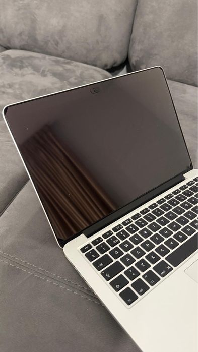 Apple macbook pro i7 16gb ram