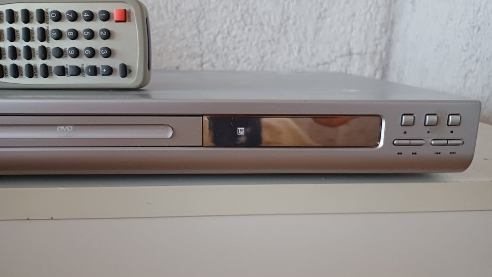 Видео плейер и  DVD