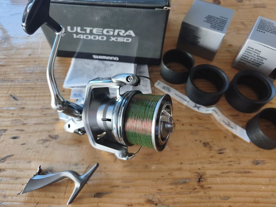 Vând o mulineta shimano ultegra XSD  14000
