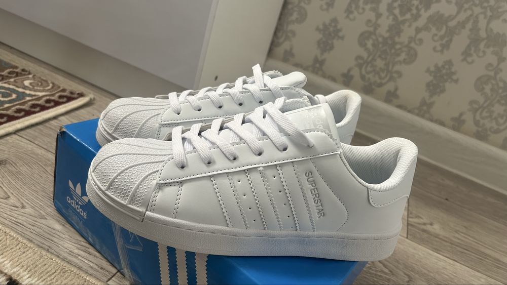Adidas superstar 43размер