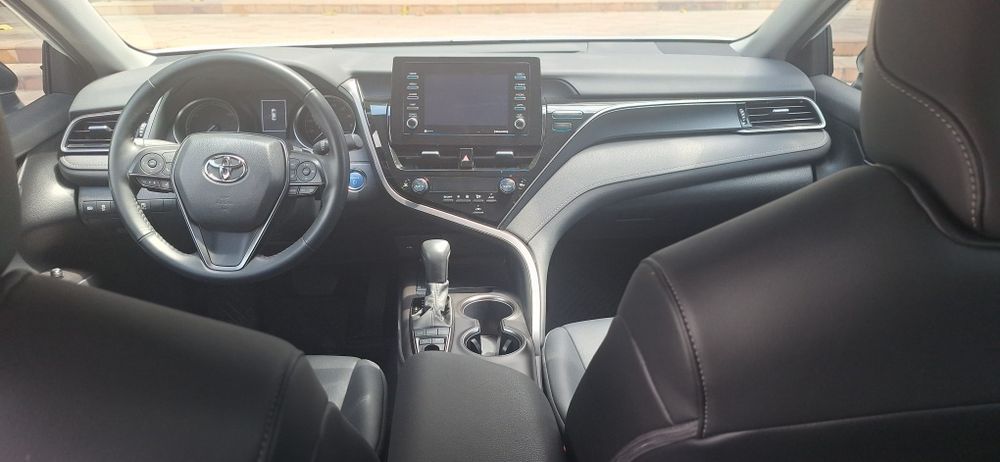Toyota Camry Nightshade Edition 2023 (Hybrid)