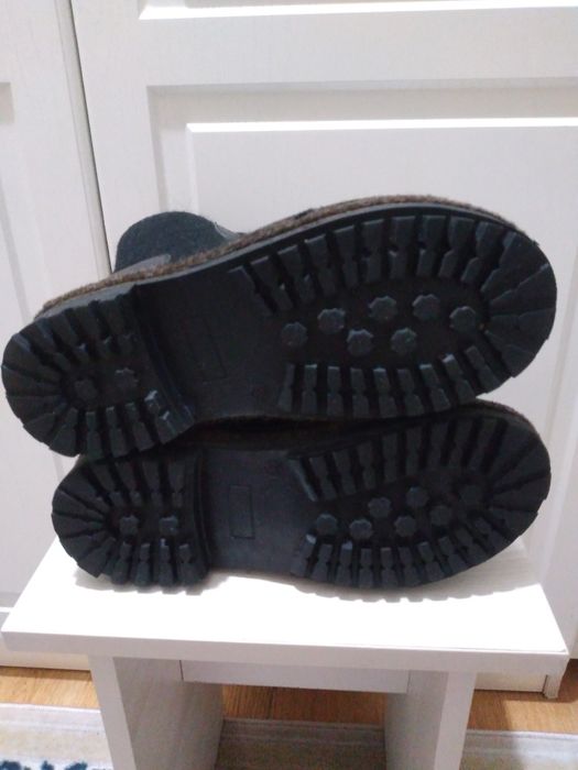 Ботинки тёплые из войлока