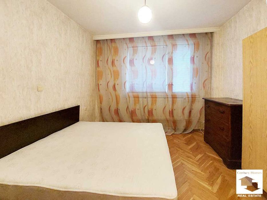 Продава се Двустаен апартамент в Велико Търново, Център - 61 кв.м за 1787 €/кв.м - Снимка #8