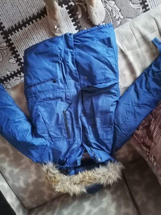 Продам тёплую куртку на подростка