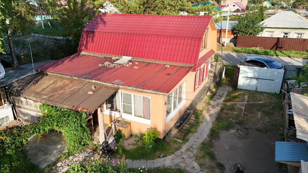 Дом кирпичн 4х-комн район БСМП