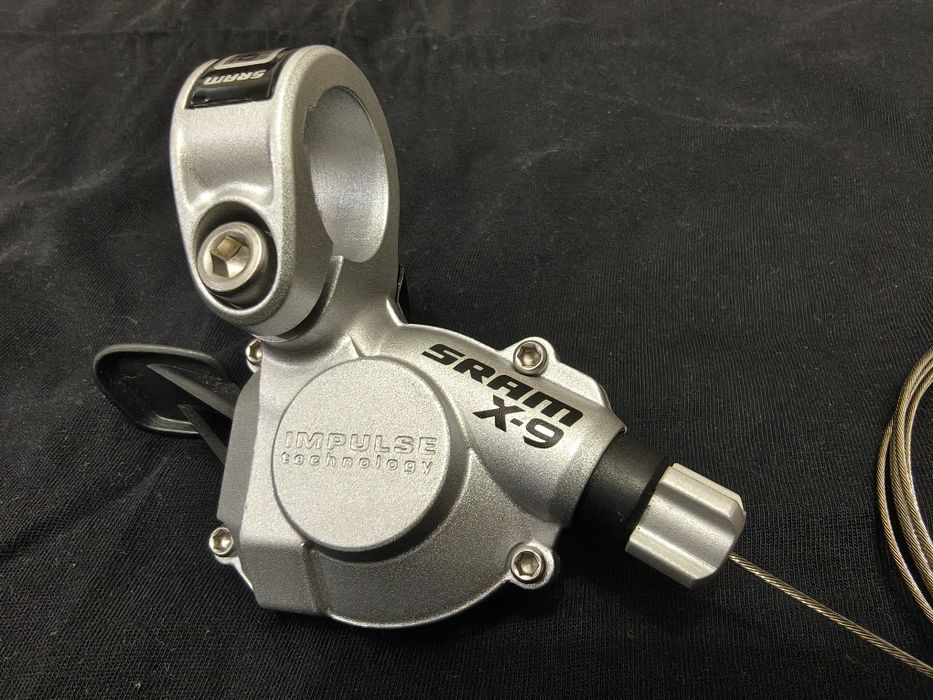 Set SRAM X0 Carbon + Manetă SRAM  X9
Vând o raritate pentru