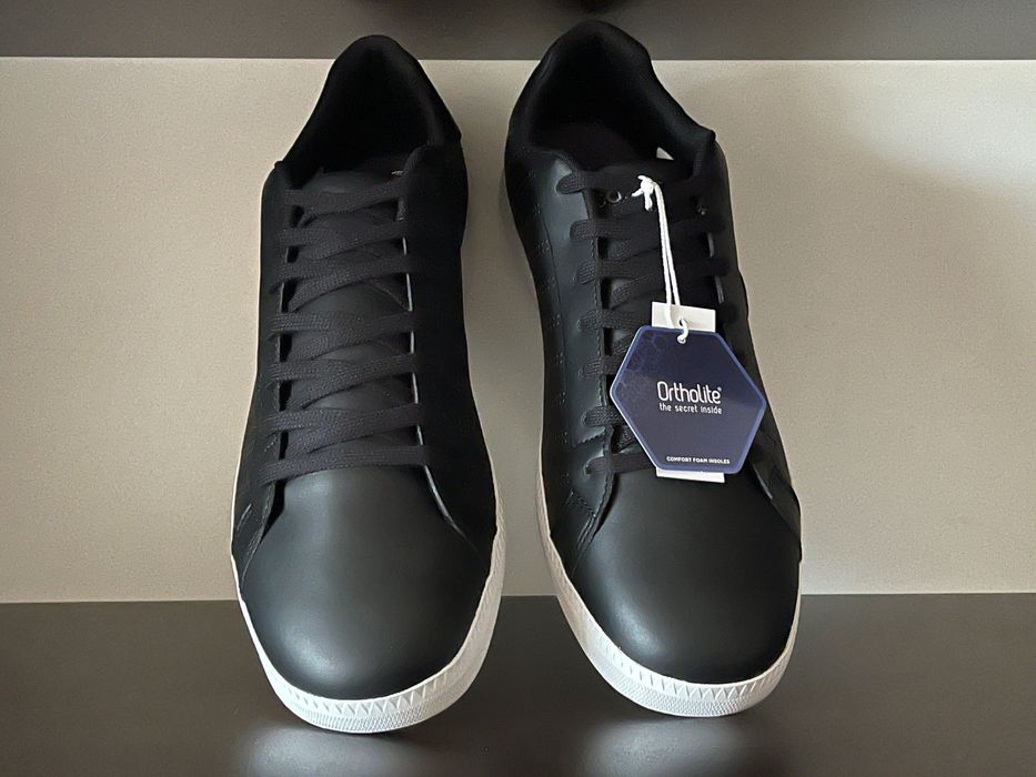 Lacoste Graduate lifestyle Налични 40н 25см Стелка