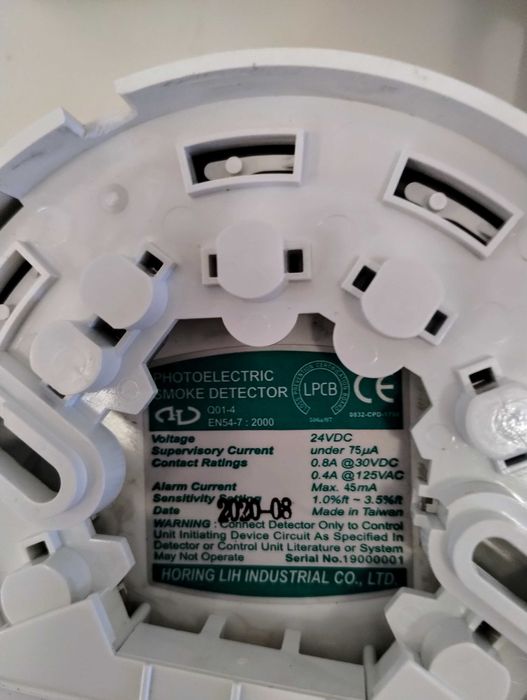 Продавам Камери за наблюдение Hikvision DS-2CE56D0T-IRMF,3.6mm,HD1080p