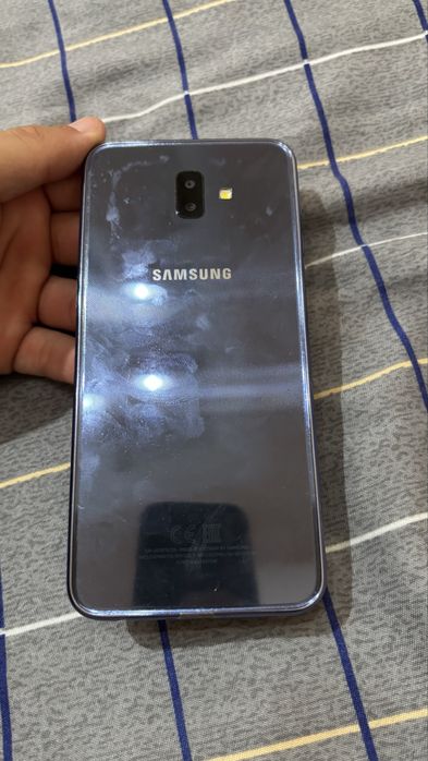 Samsung galaxy J6+ 32гб