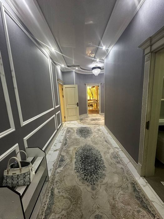 Сдается без маленьких детей  3/2/8 90m² ориентир  Шота Руставели