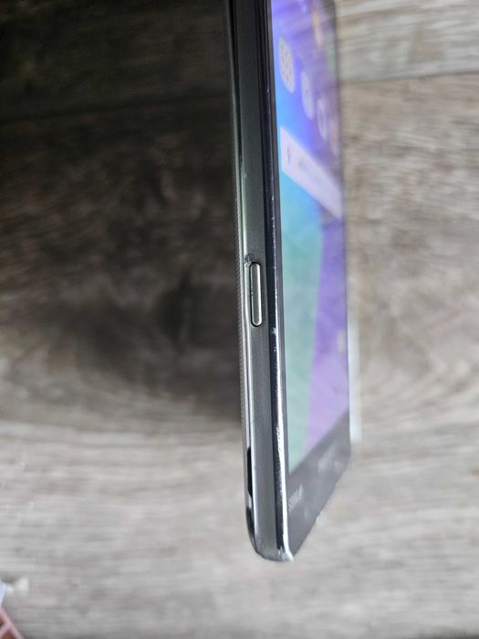 Samsung J2 Prime с отличным экраном